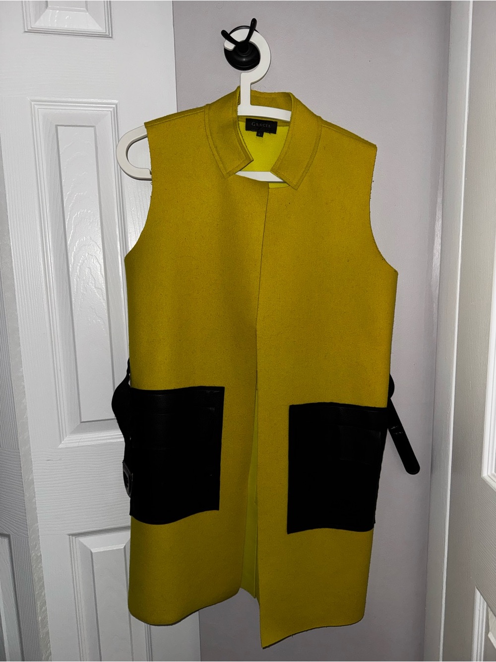 Gracia Chartreuse Yellow Sleeveless Vest